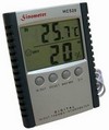 HC-520 Комнатно-уличный термометр с измерением влажности HC-520 Комнатно-уличный термометр с измерением влажности